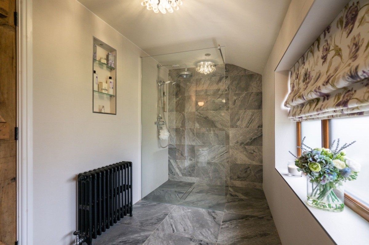 Images for The Gravel, Mere Brow, PR4