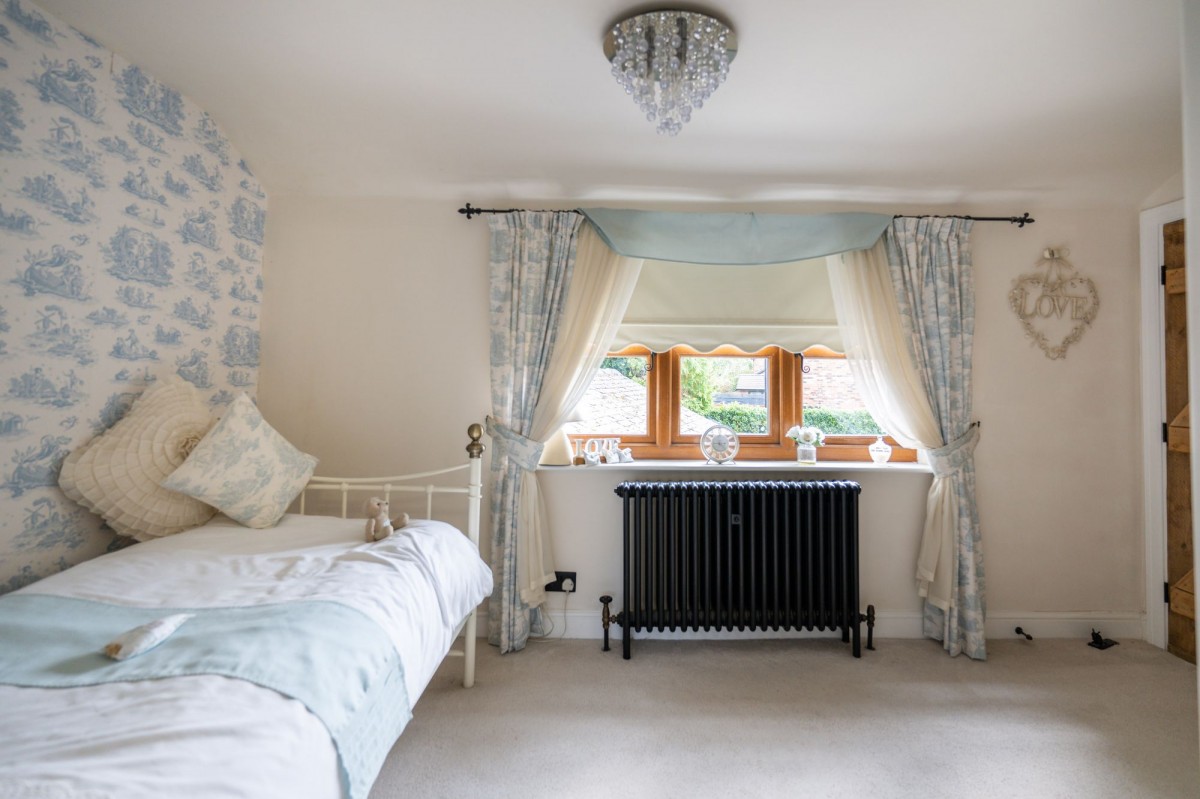 Images for The Gravel, Mere Brow, PR4