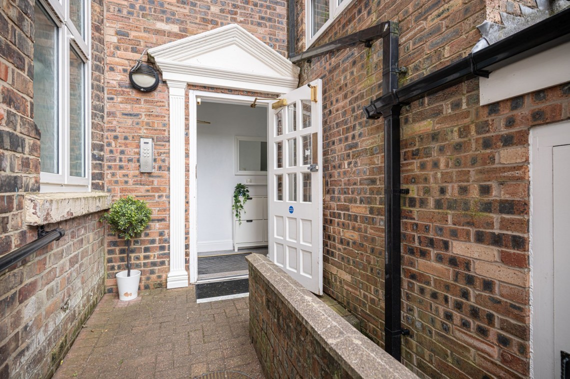 Images for Cross Pit Lane, School House Court Cross Pit Lane, WA11