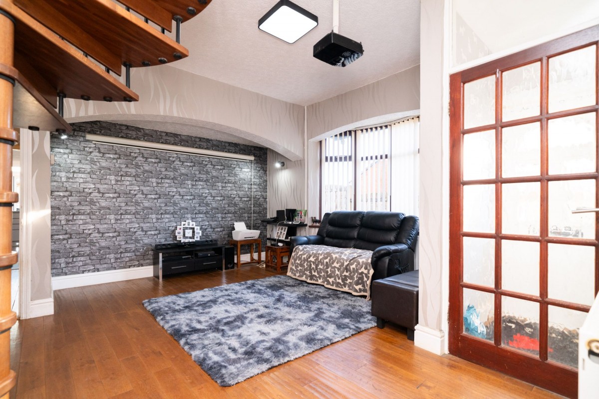 Images for Tag Lane, Ingol, PR2