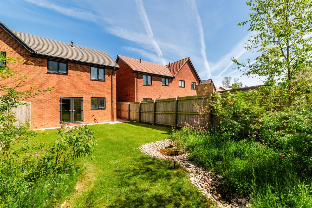 Images for Aveling Drive, Banks, PR9