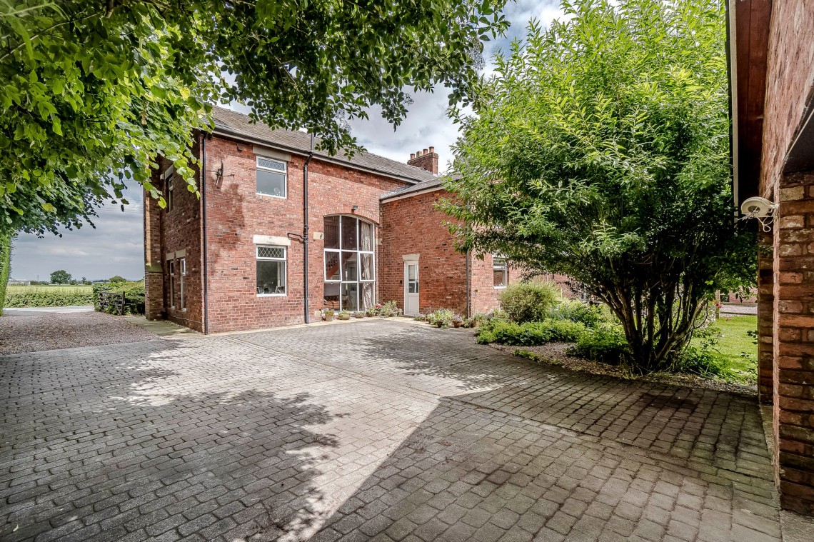 Images for Midge Hall Lane, Midge Hall, PR26