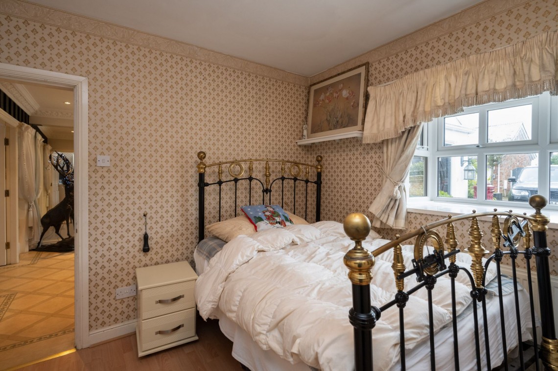 Images for Longfold, Mere Brow, PR4