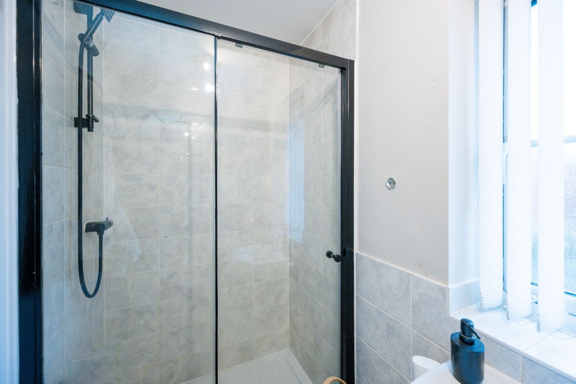 Images for Bearwood Road, Kirkby, L33