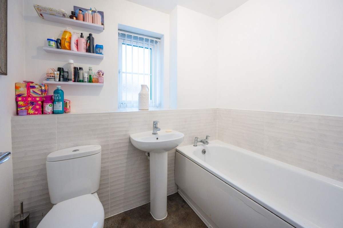 Images for Bearwood Road, Kirkby, L33