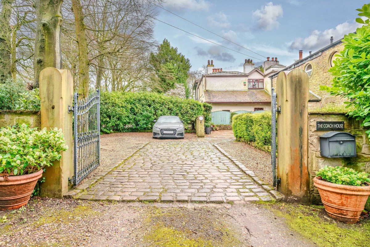 Images for Weavers Brow Heath, Heath Charnock, PR6