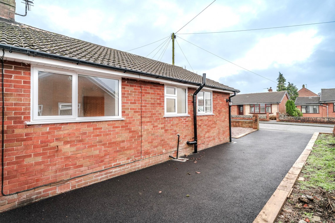 Images for The Asshawes, Heath Charnock, PR6