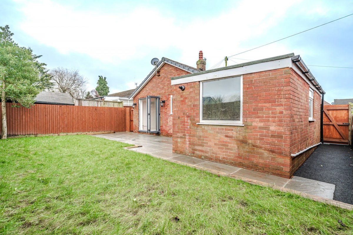Images for The Asshawes, Heath Charnock, PR6