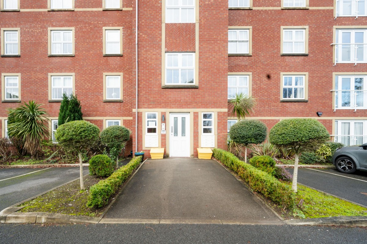 Images for Aughton Park Drive, Aughton, L39