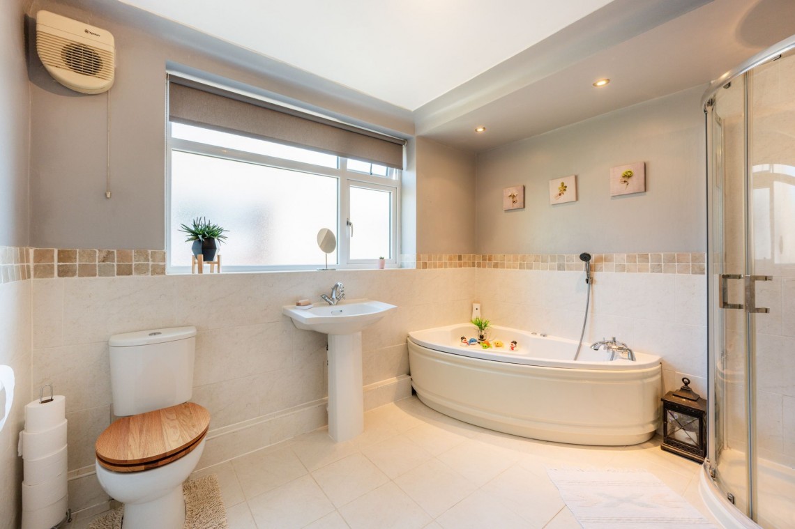 Images for Sefton Gardens, Aughton, L39