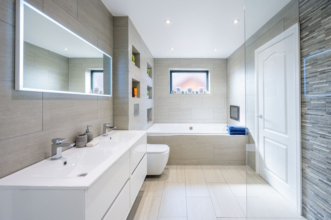 Images for Swanpool Lane, Aughton, L39