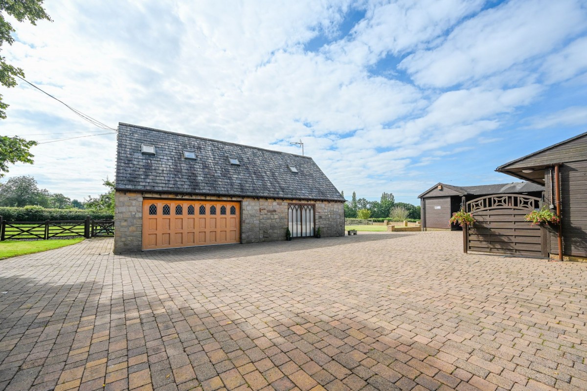 Images for Winifred Lane, Aughton, L39