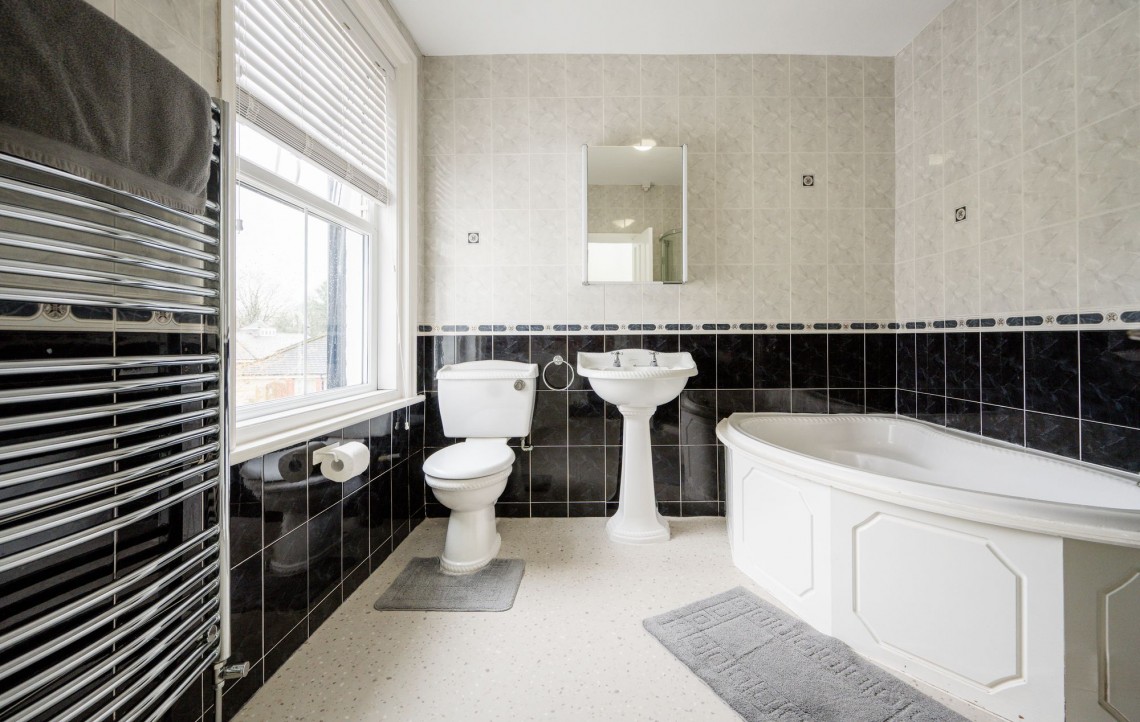 Images for Springfield Road, Aughton, L39