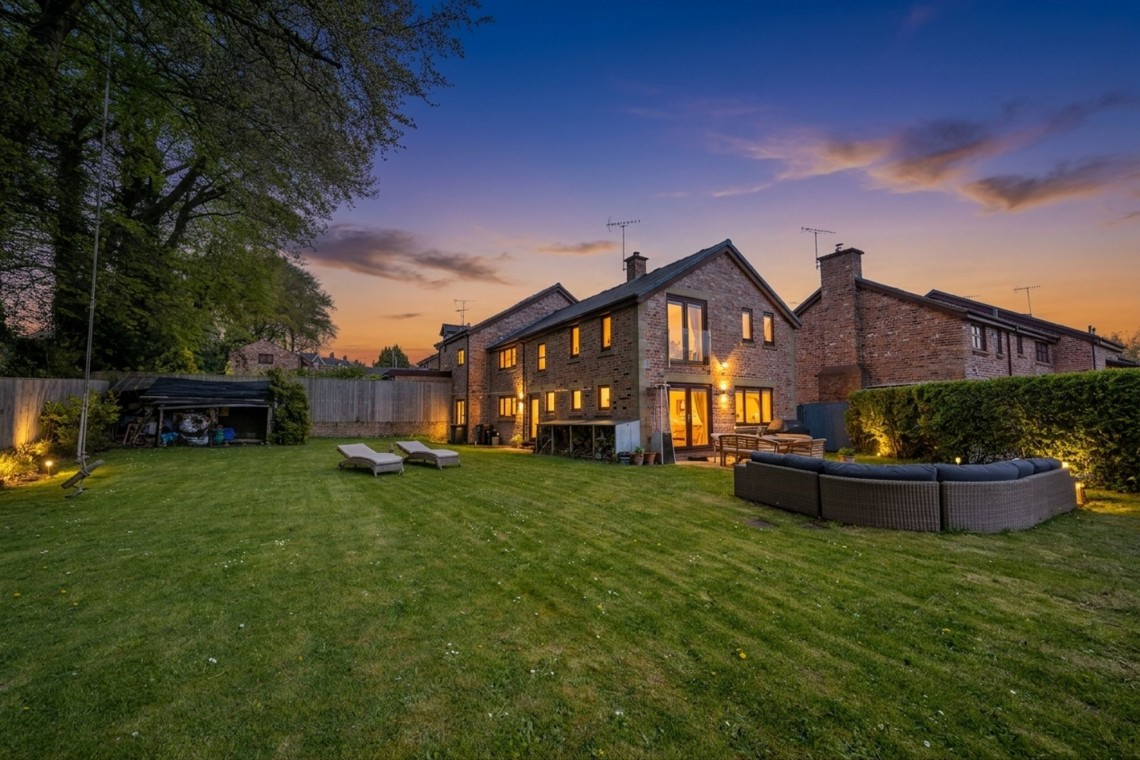 Images for The Hollies, Aughton, L39