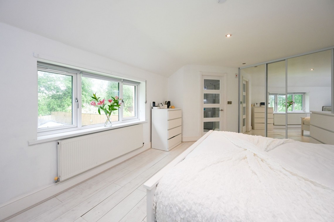 Images for The Hollies, Aughton, L39