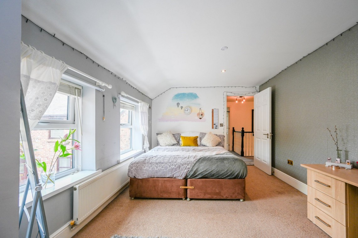 Images for The Hollies, Aughton, L39