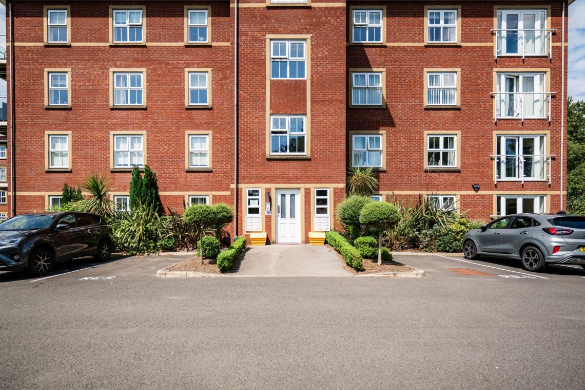 Images for Aughton Park Drive, Aughton, L39