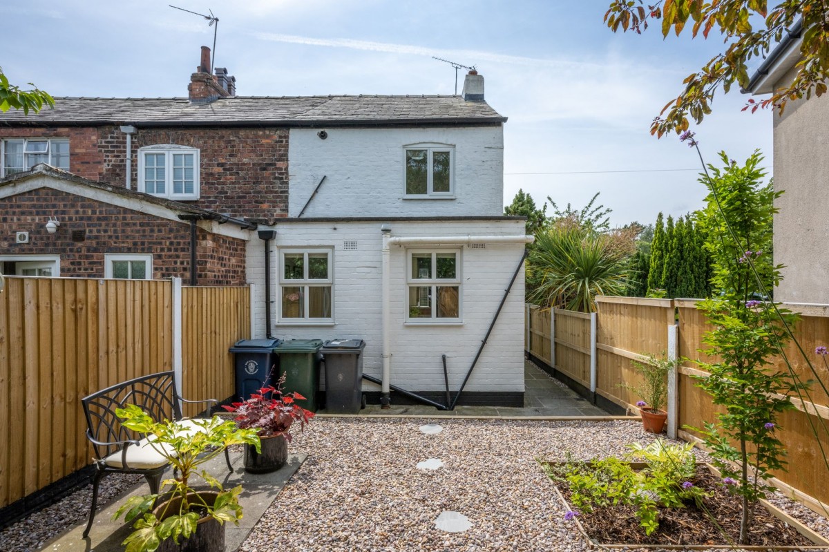 Images for 12 Winifred Lane, Aughton, L39