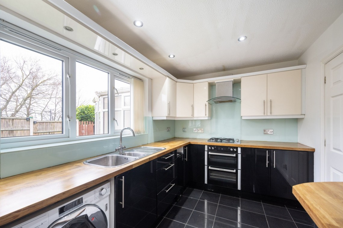 Images for Vicarage Gardens, Burscough, L40