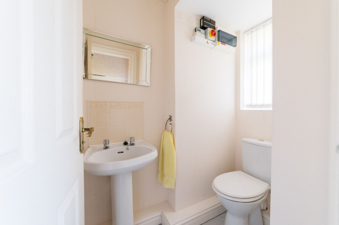 Images for Vicarage Gardens, Burscough, L40
