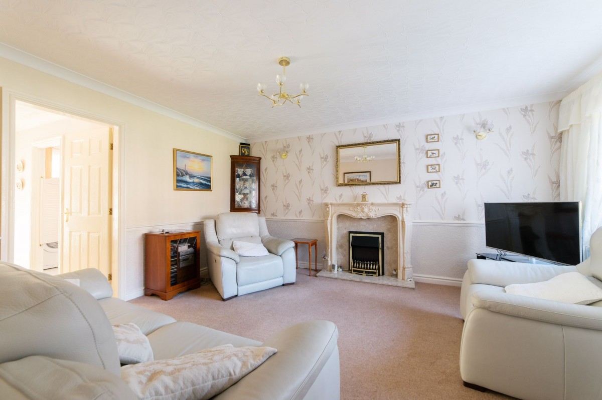 Images for Vicarage Gardens, Burscough, L40