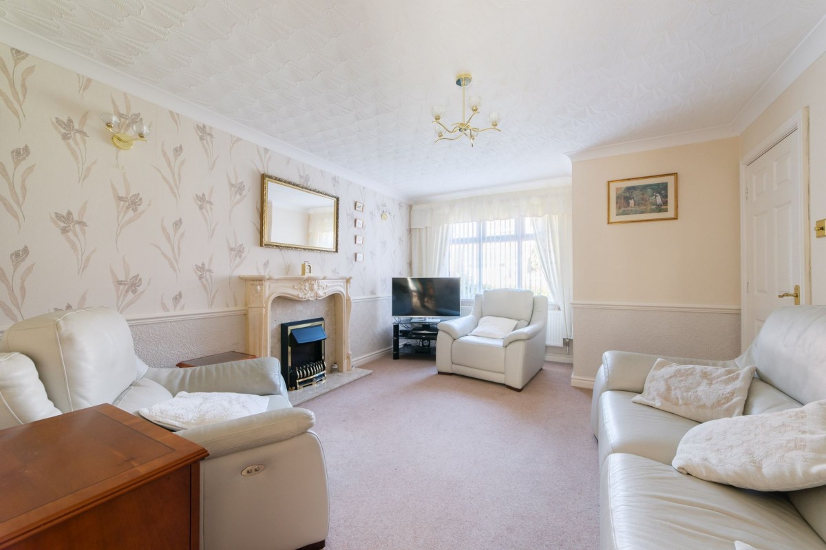 Images for Vicarage Gardens, Burscough, L40
