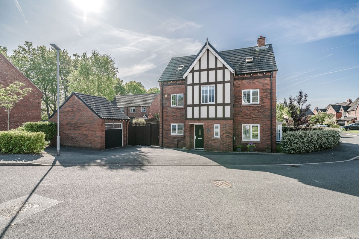 Images for Cherry Tree Close, Charnock Richard, PR7