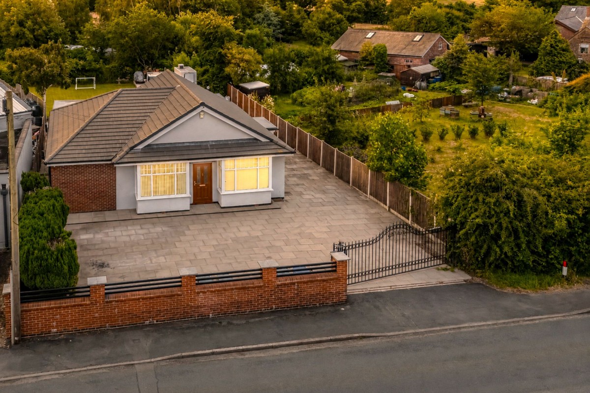 Images for Preston Road, Charnock Richard, PR7