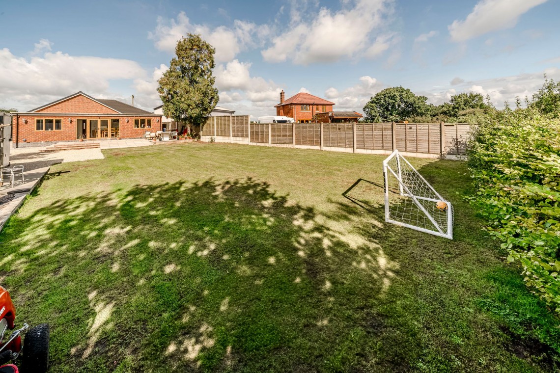 Images for Preston Road, Charnock Richard, PR7