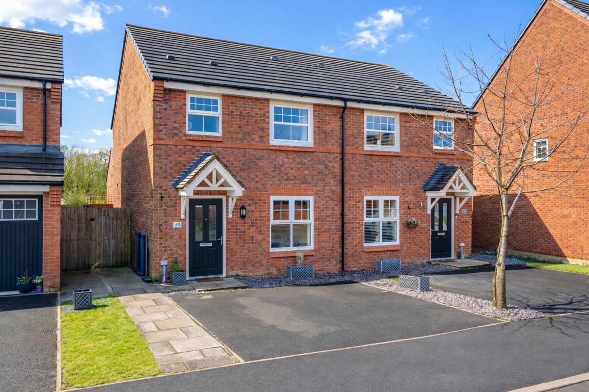 Images for Hale Grove, Chorley, PR7