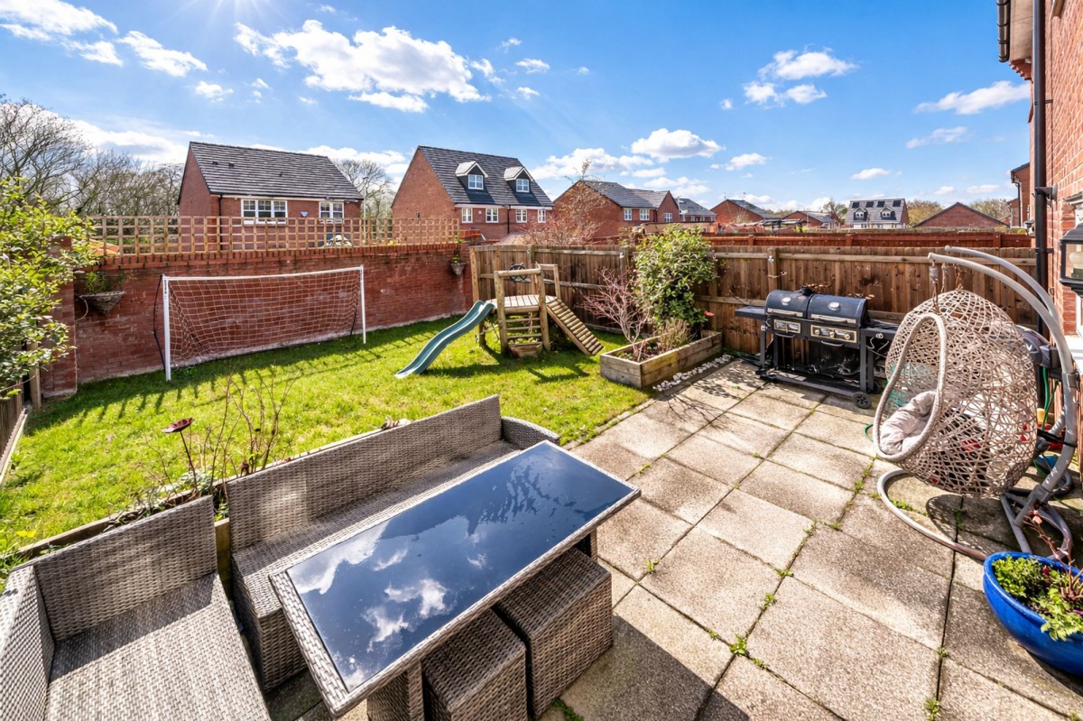 Images for Hale Grove, Chorley, PR7