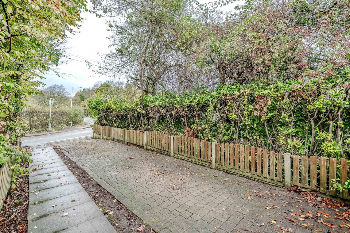 Images for Back Lane, Clayton-Le-Woods, PR6