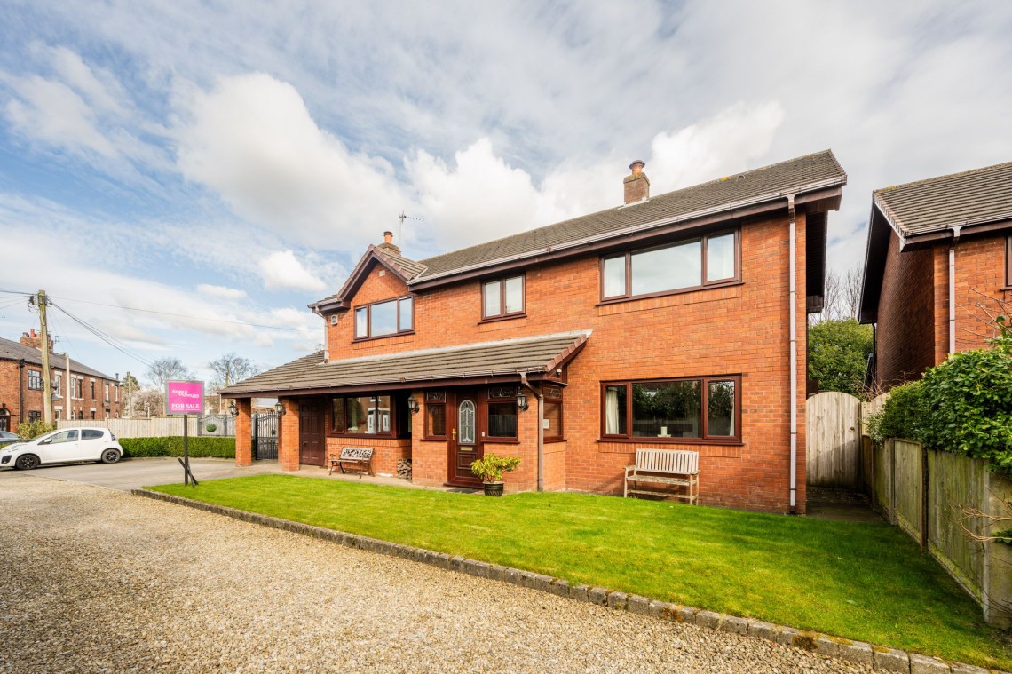 Images for Out Lane, Croston, PR26