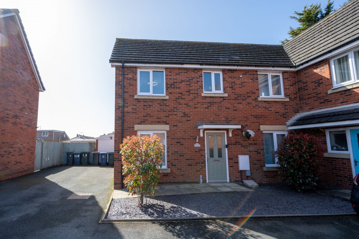 Images for Chisnall Brook Close, Downholland, L39