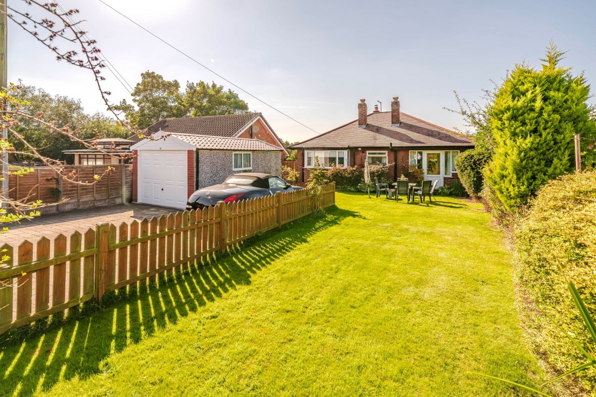 Images for Woodhart Lane, Eccleston, PR7