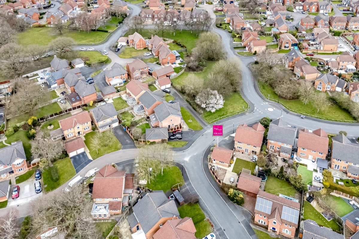 Images for Cherryfields, Euxton, PR7