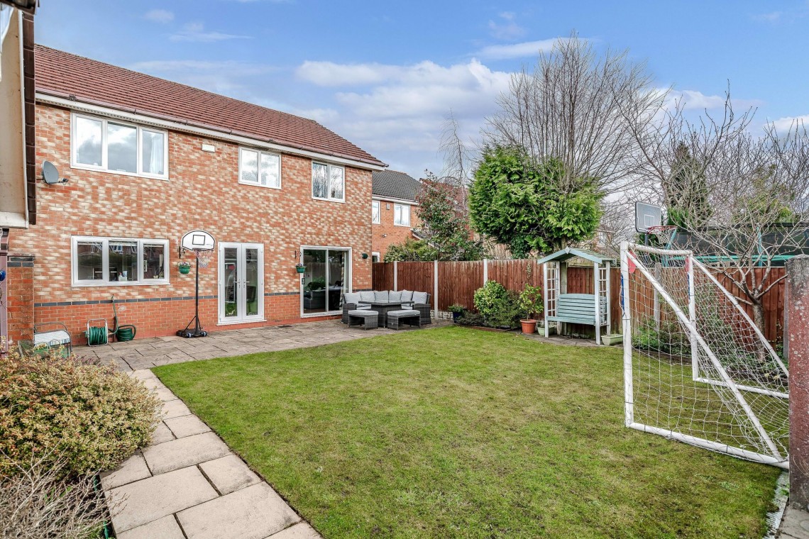 Images for Cherryfields, Euxton, PR7