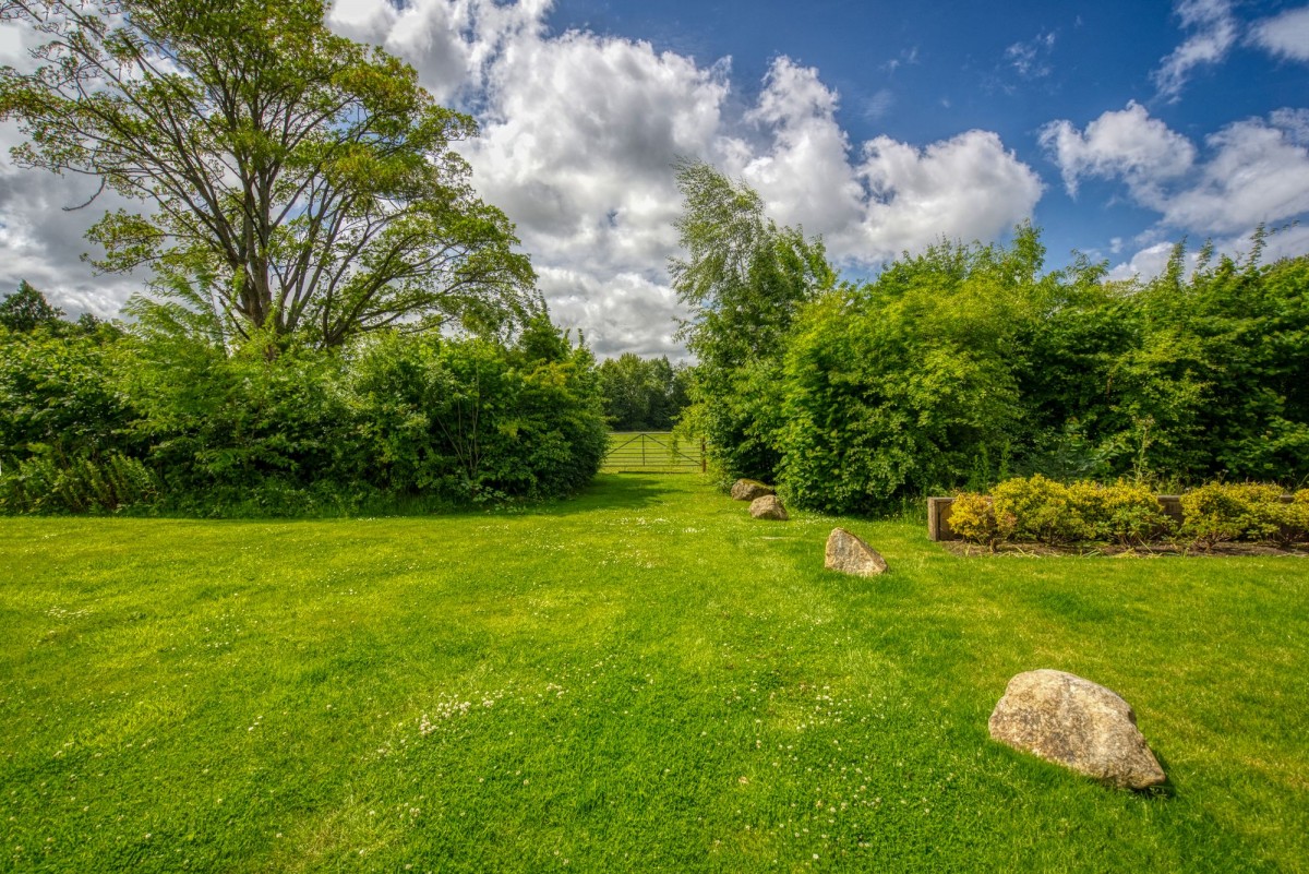 Images for Gleadhill House Gardens, Euxton, PR7