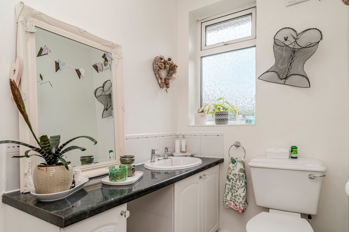Images for Runshaw Lane, Euxton, PR7