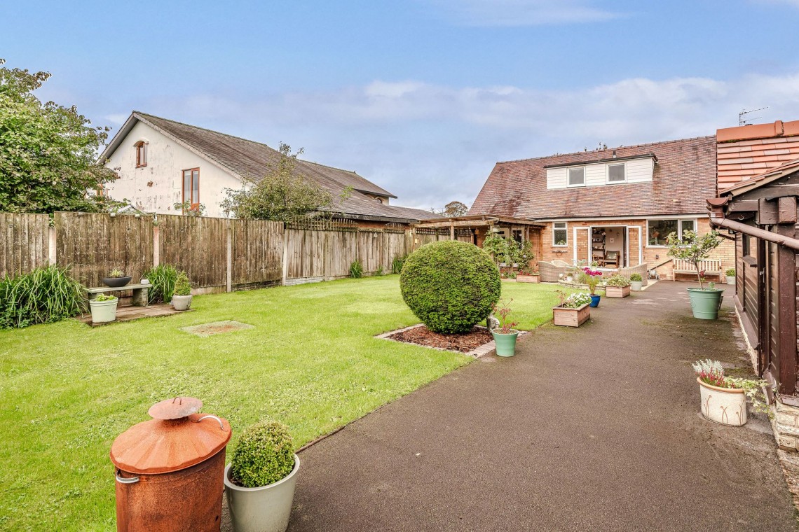 Images for Runshaw Lane, Euxton, PR7