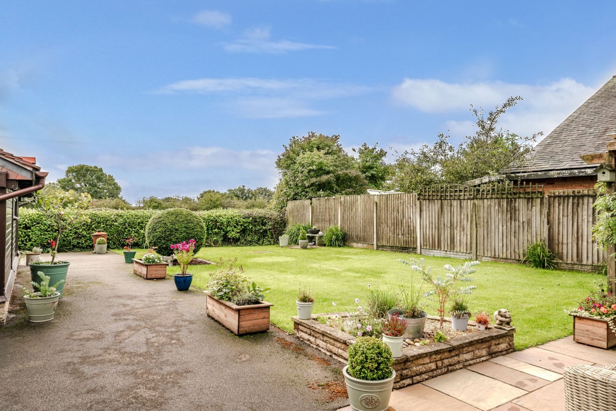 Images for Runshaw Lane, Euxton, PR7