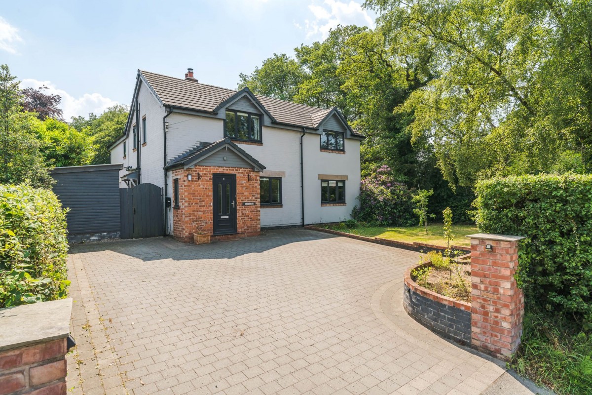 Images for Balshaw Lane, Euxton, PR7