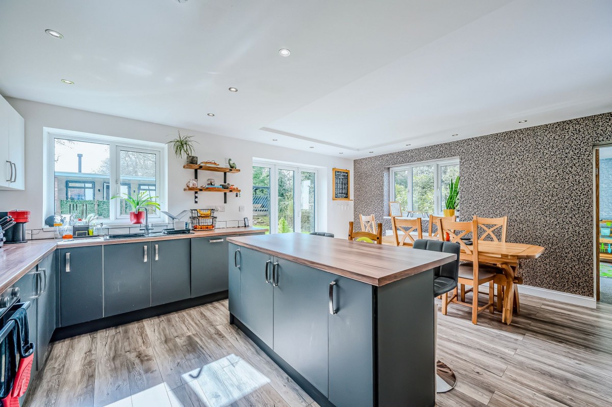 Images for Balshaw Lane, Euxton, PR7