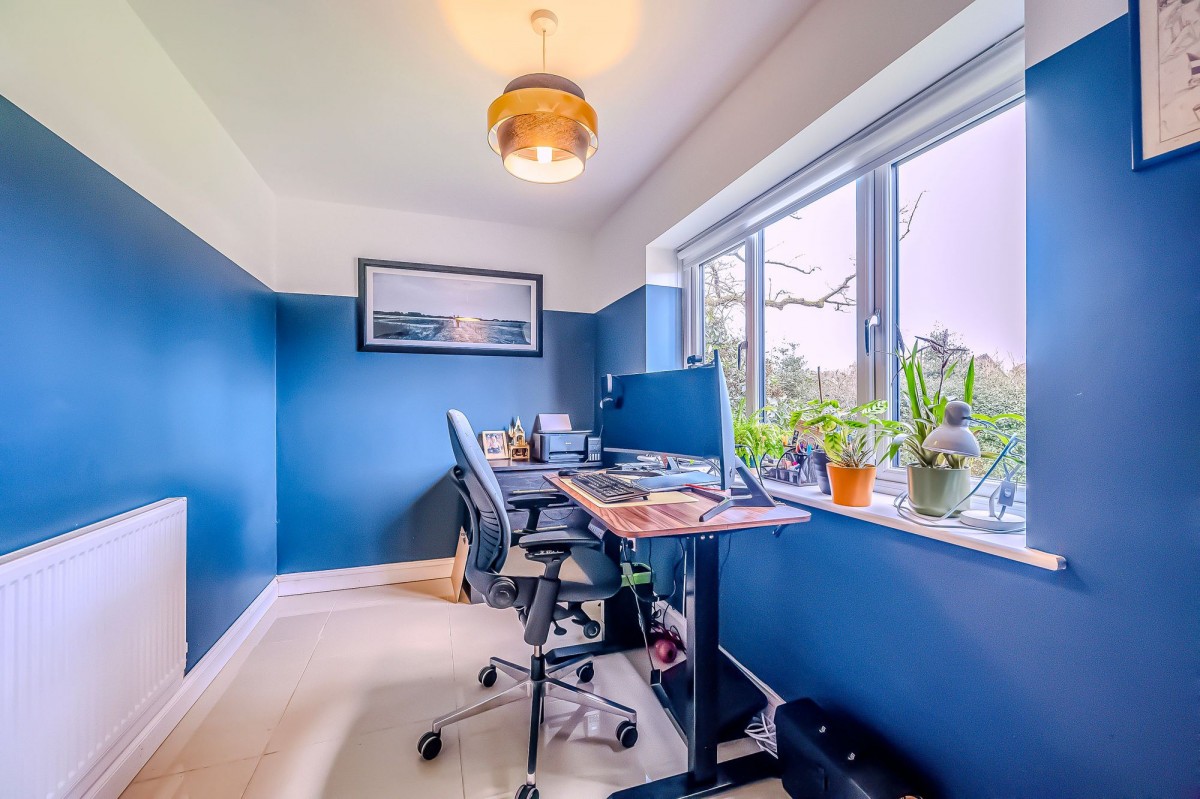 Images for Balshaw Lane, Euxton, PR7