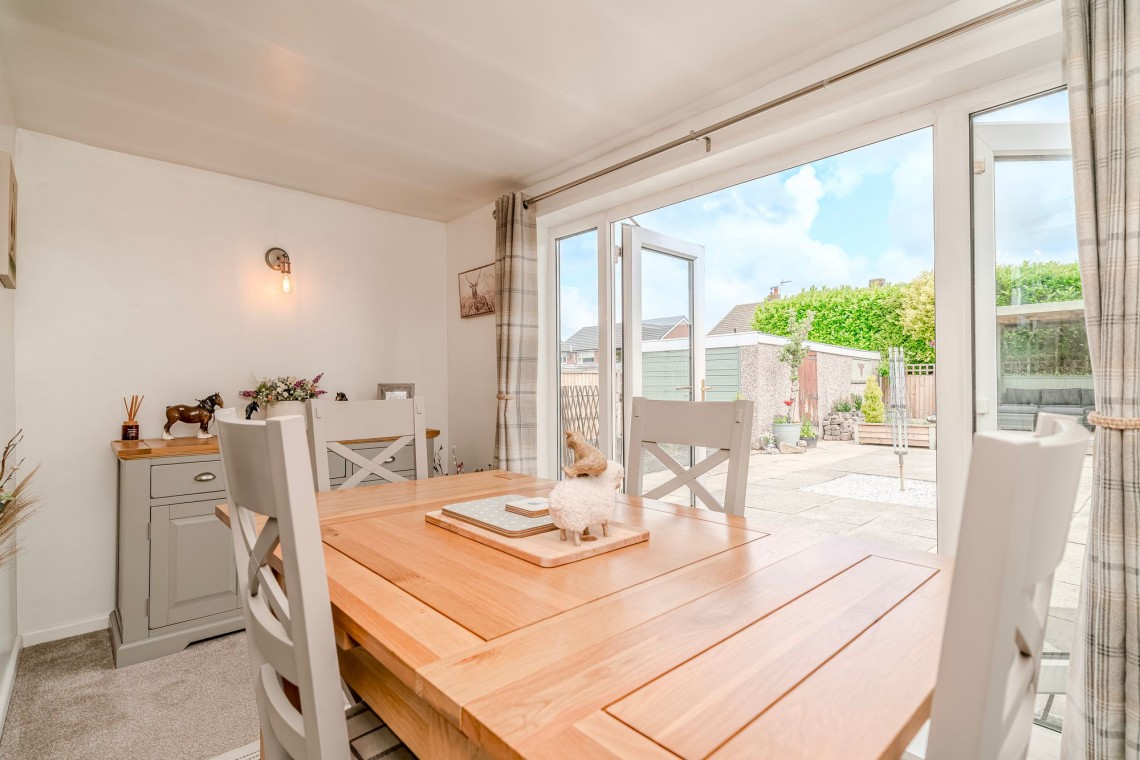 Images for Queensway, Euxton, PR7