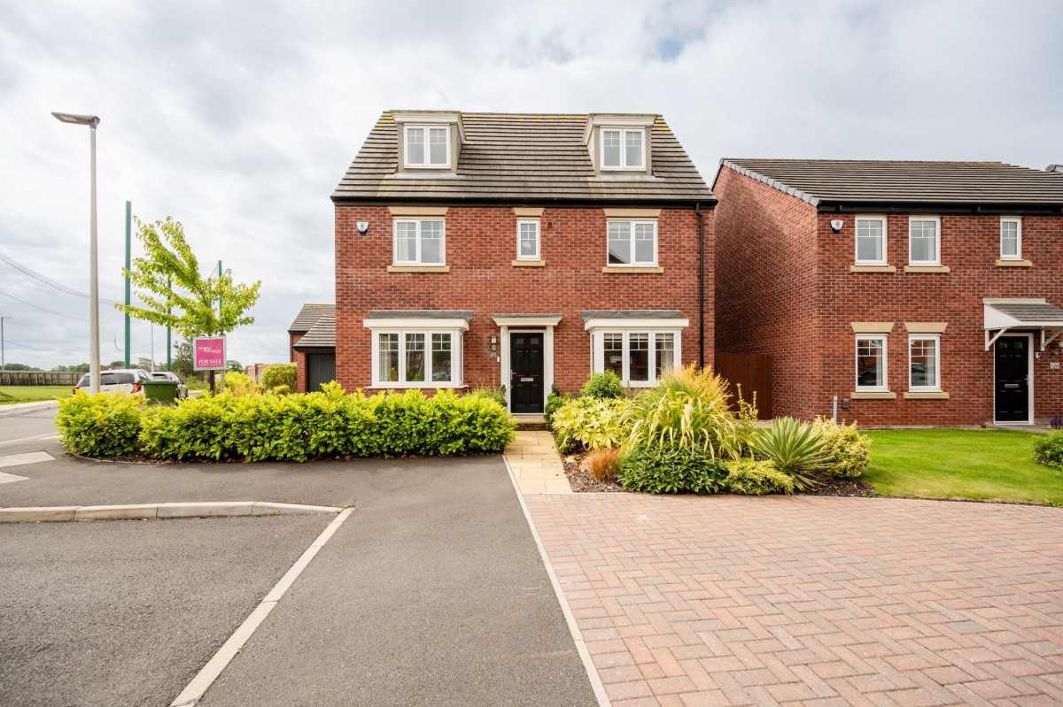 Images for Stonechat Drive, Maghull, L31