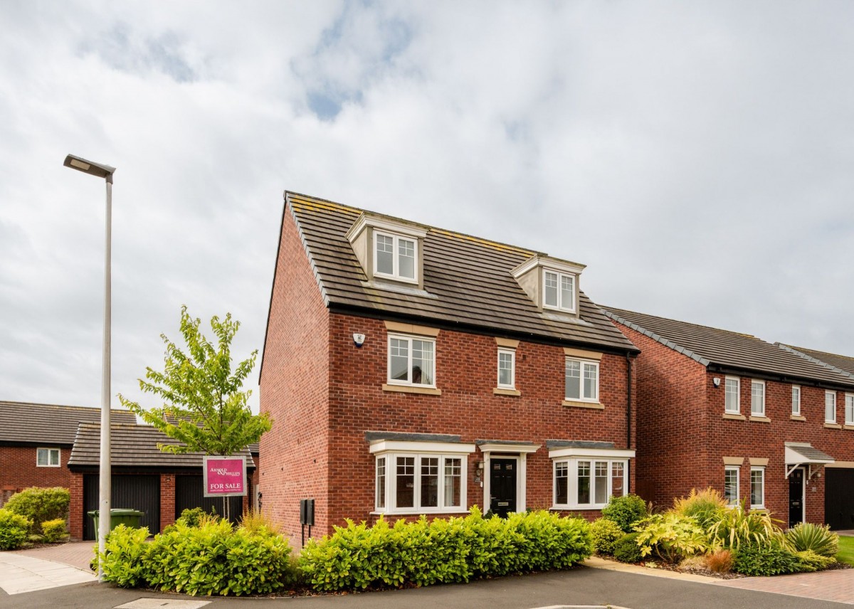 Images for Stonechat Drive, Maghull, L31