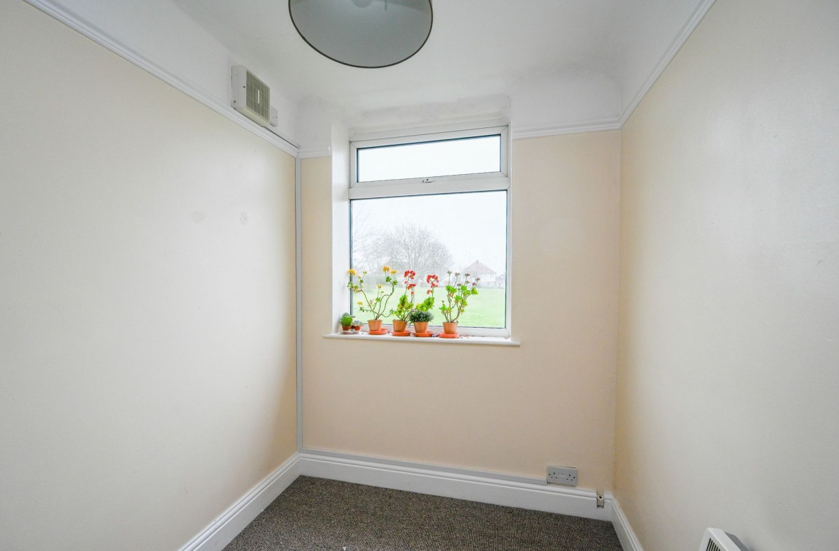 Images for Colinmander Gardens, Ormskirk, L39