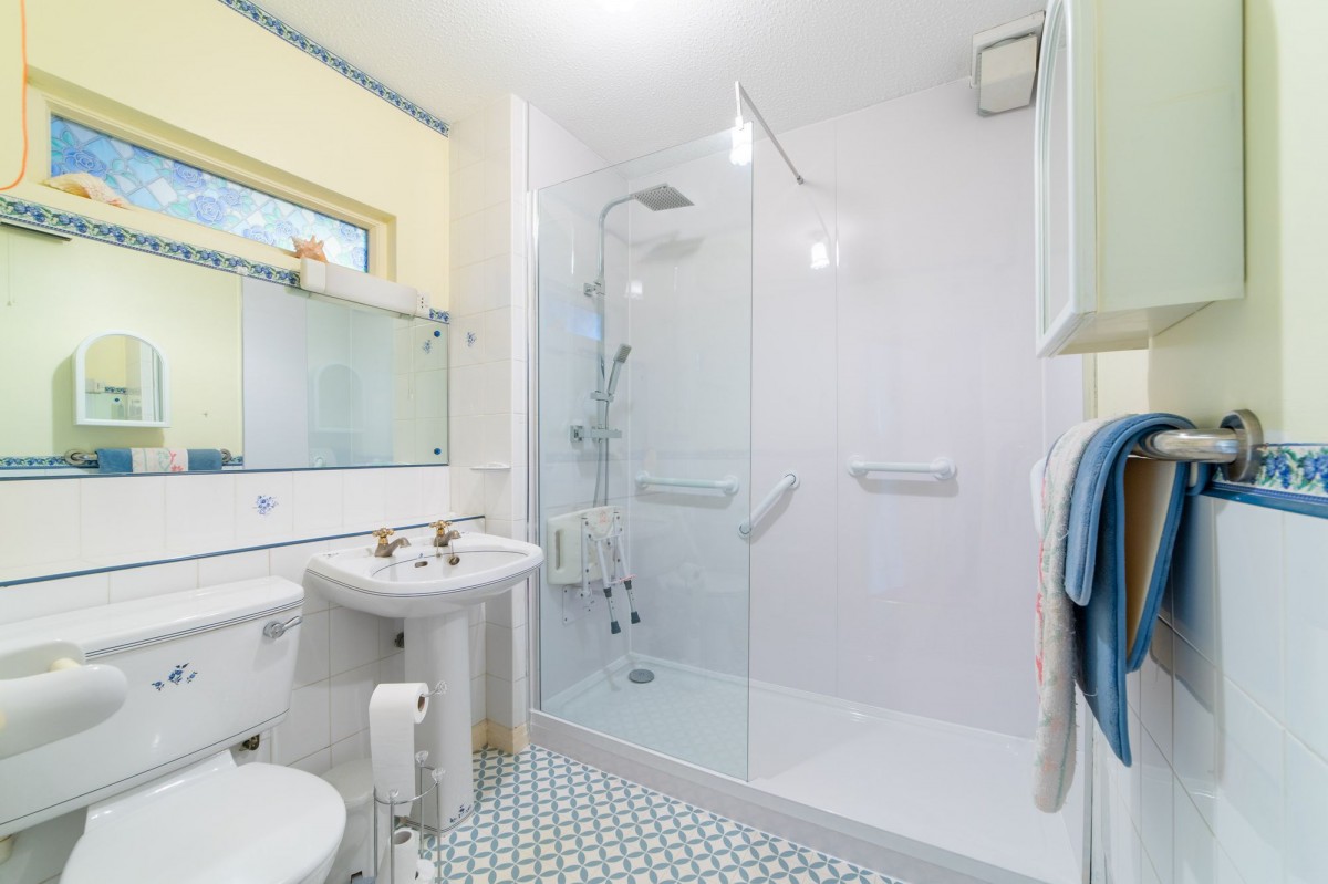 Images for Green Lane, The Fountains Green Lane, L39