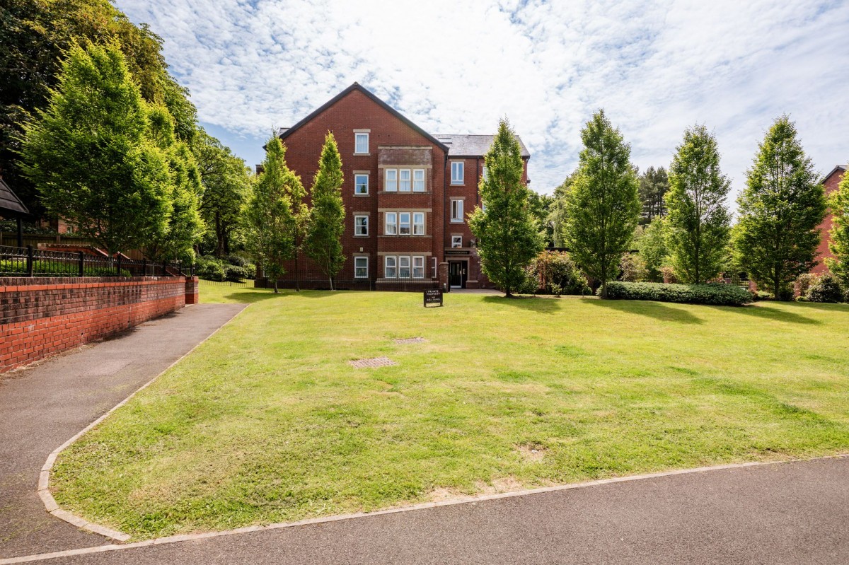 Images for Grammar School Gardens, Cramlington House Grammar School Gardens, L39